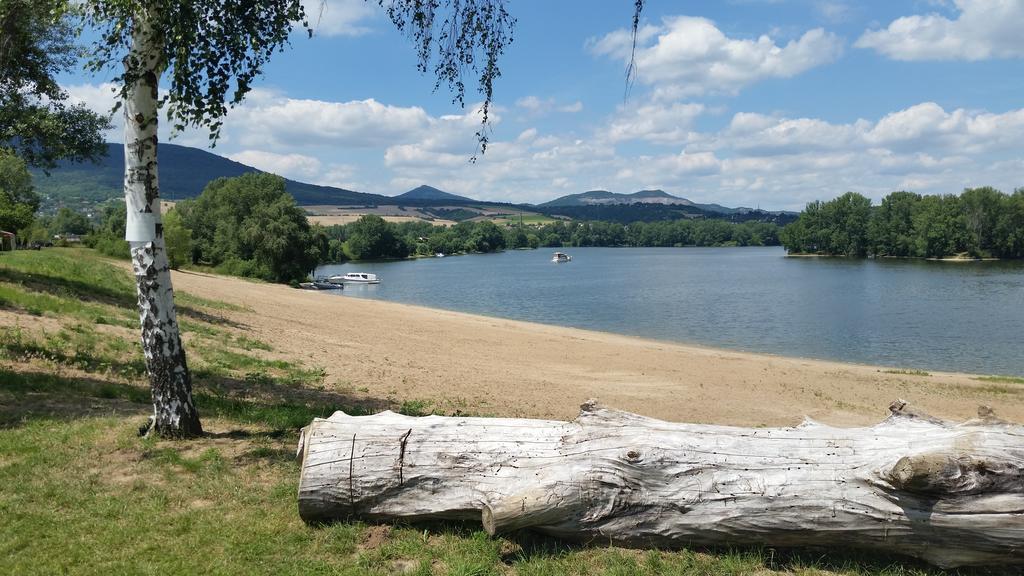 Resort Marina Labe Ловосіце Екстер'єр фото